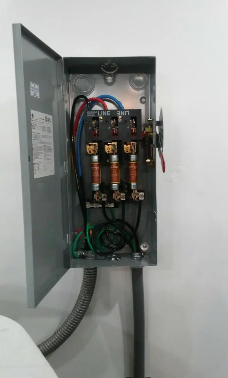 Three-phase disconnect switch installed for Electrical Wiring & Rewiring in Ira